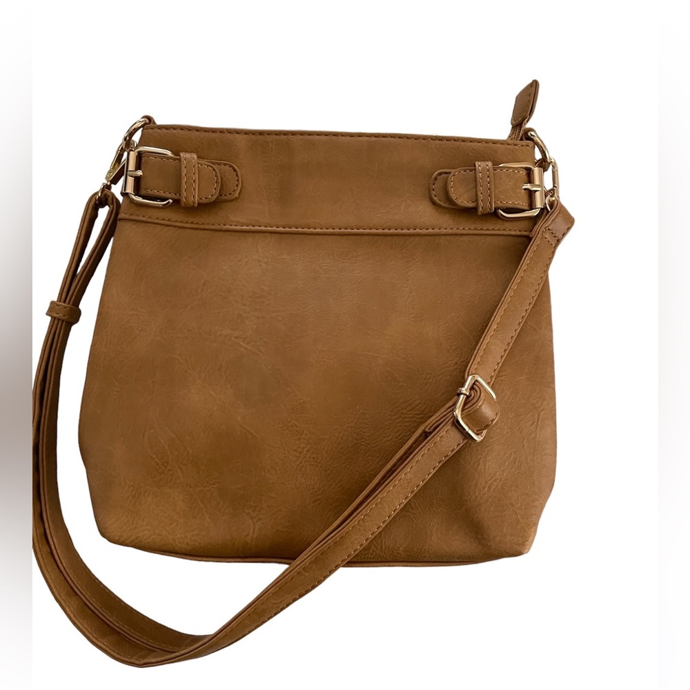 Tan Faux Leather Women’s‎ Cross Body Bag| Cheetah Lining | Gold Buckle Hardware